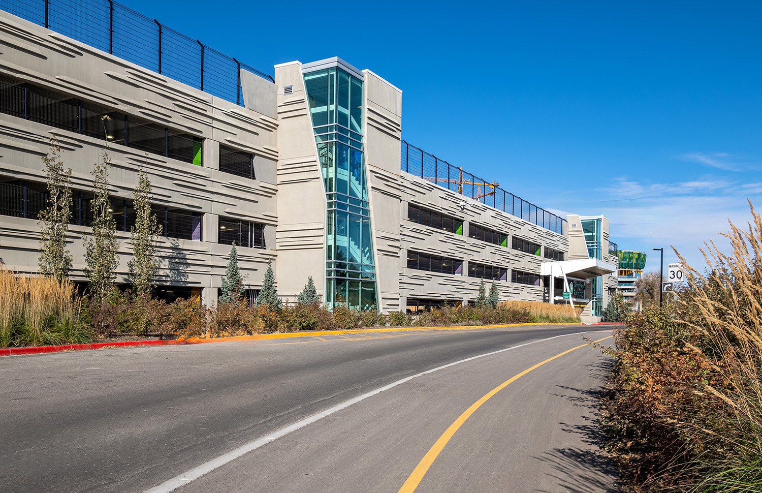 Exterior view of the Alberta Foothills Medical Centre on a sunny day