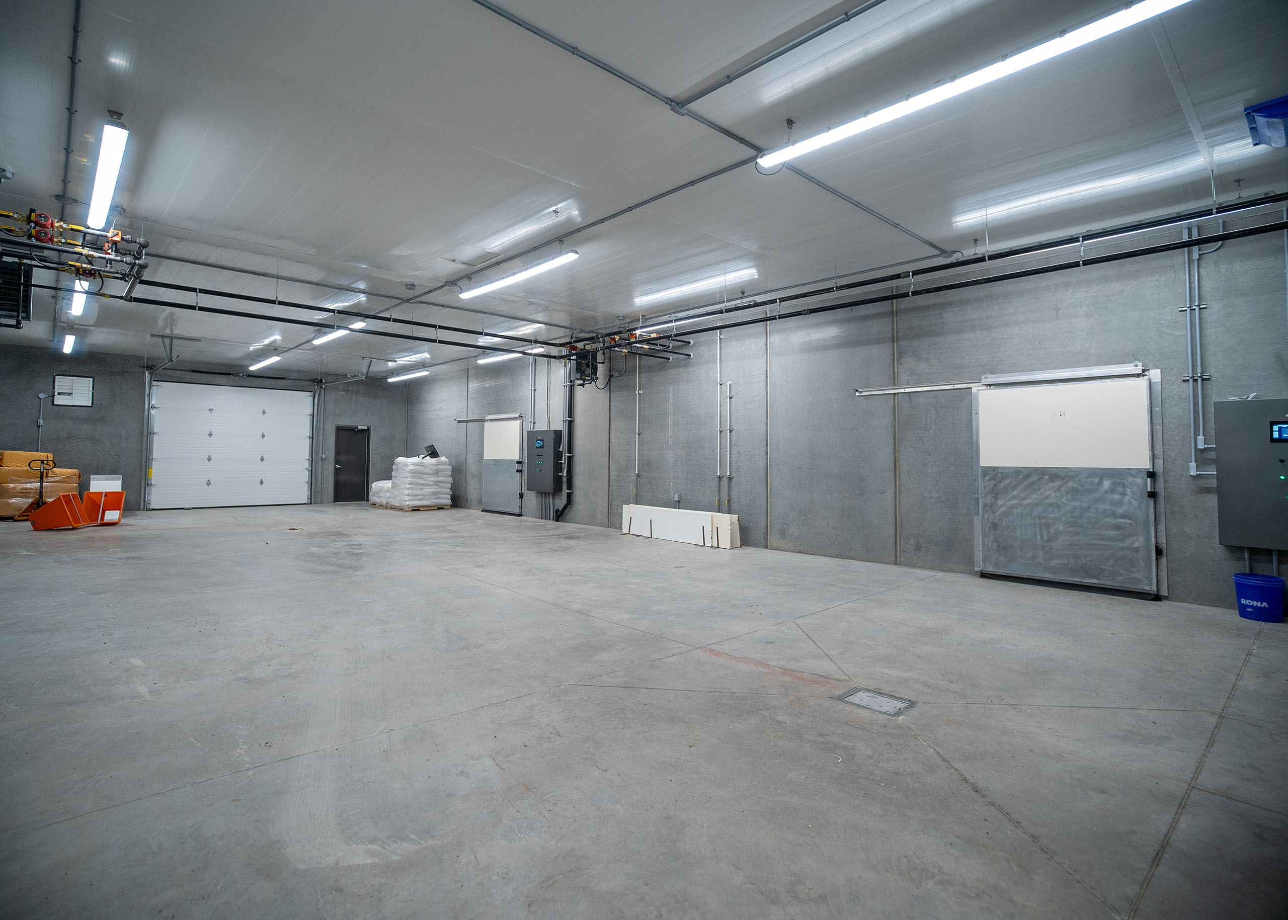 Eagle-Builders-Precast-Concrete-Structures-Alberta-Springvale-Colony-4